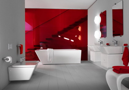 baño en color rojo