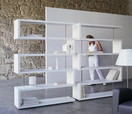 Decorar con estantes
