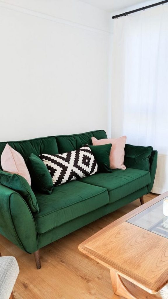 colores con beige y verde esmeralda